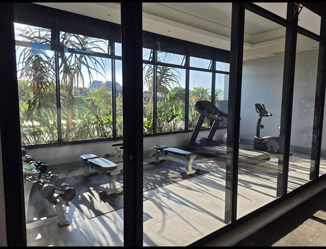 2 BEDROOM APARTMENT FOR SALE IN UMHLANGA RIDGE